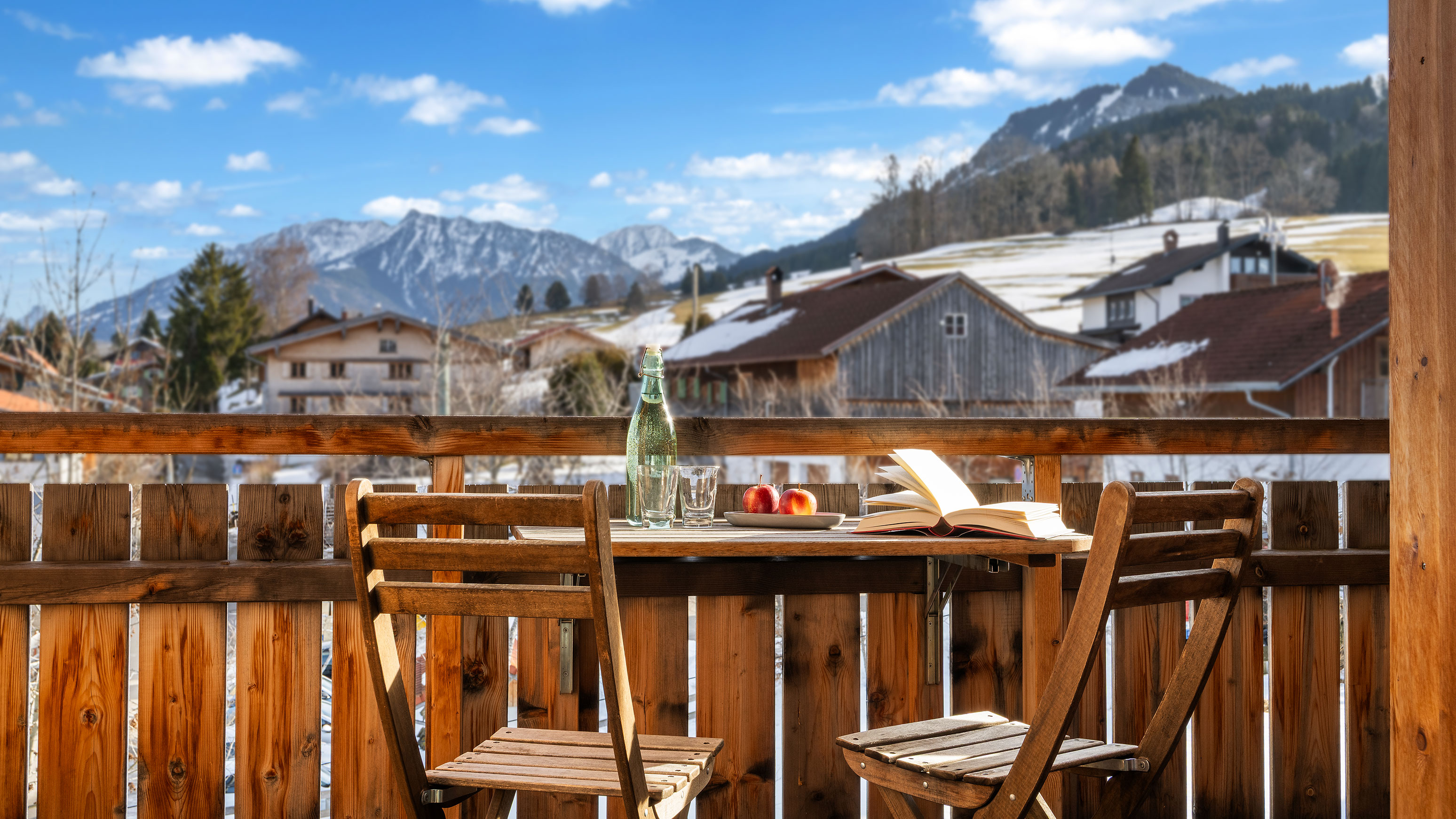 Unterkunft im Allgäu: Ausblick im Komfort Doppelzimmer - Hotel Bergsonne Allgäu