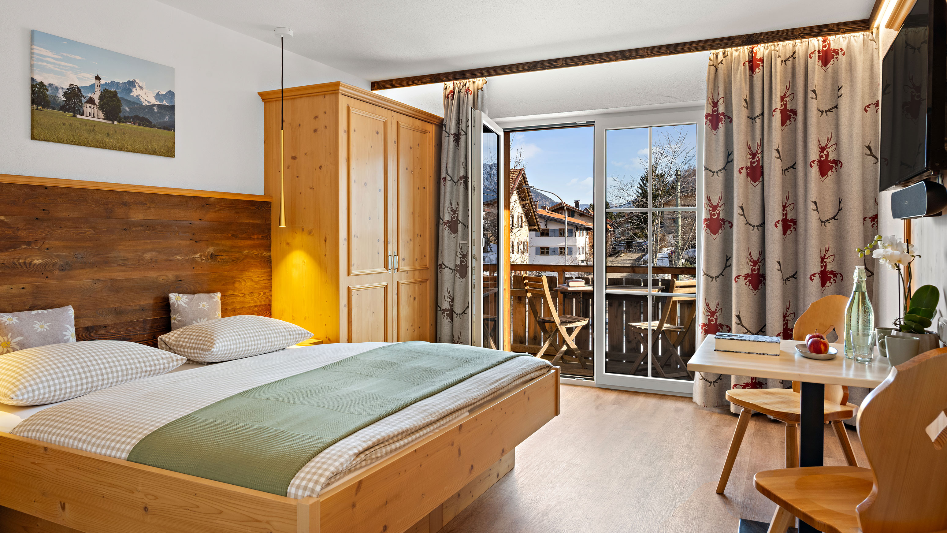 Unterkunft im Allgäu: Komfort Doppelzimmer Raum mit Ausblick - Hotel Bergsonne Allgäu
