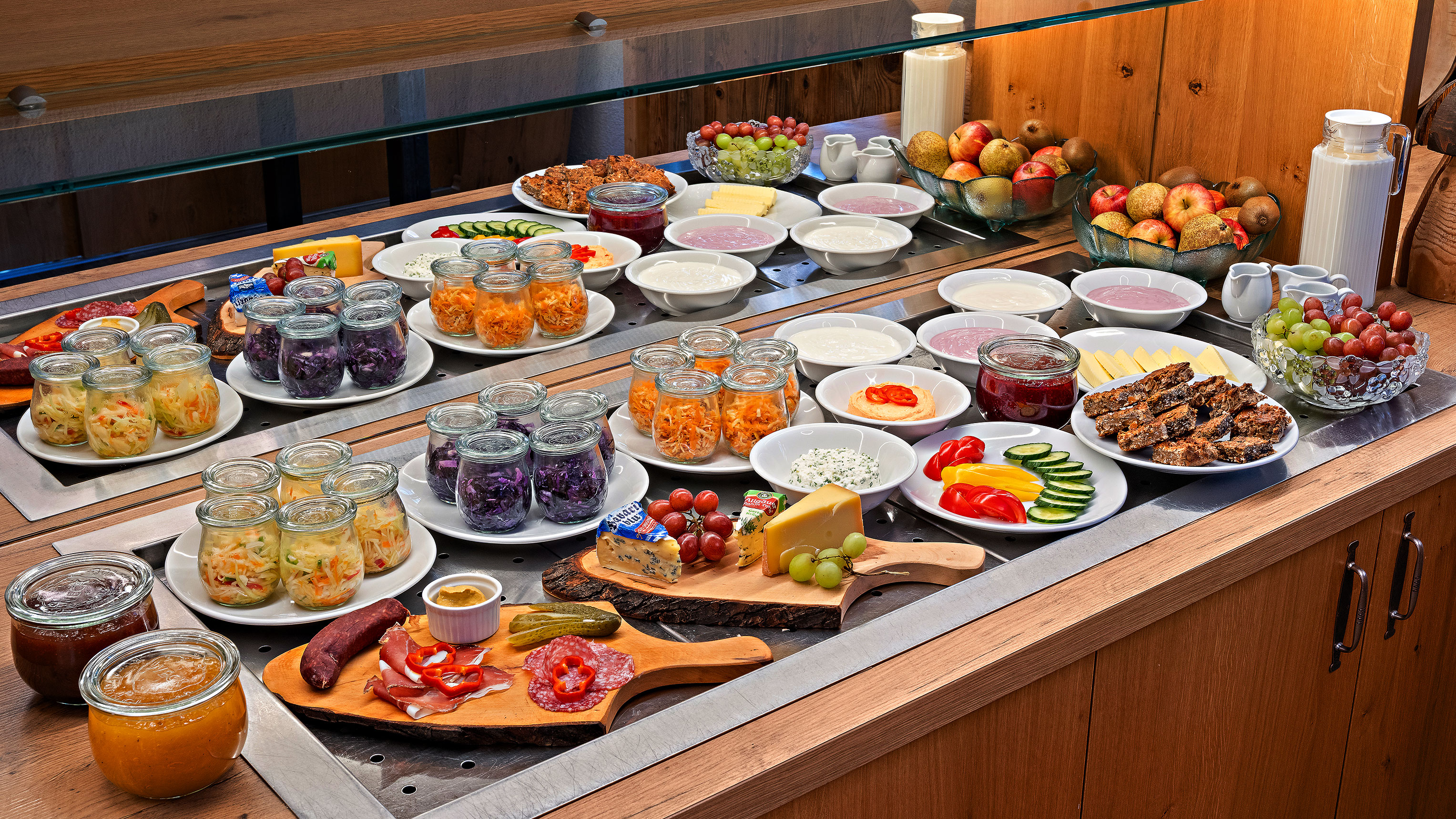 Unterkunft im Allgäu: Frühstücksbuffet (Ausschnitt) - Hotel Bergsonne Allgäu