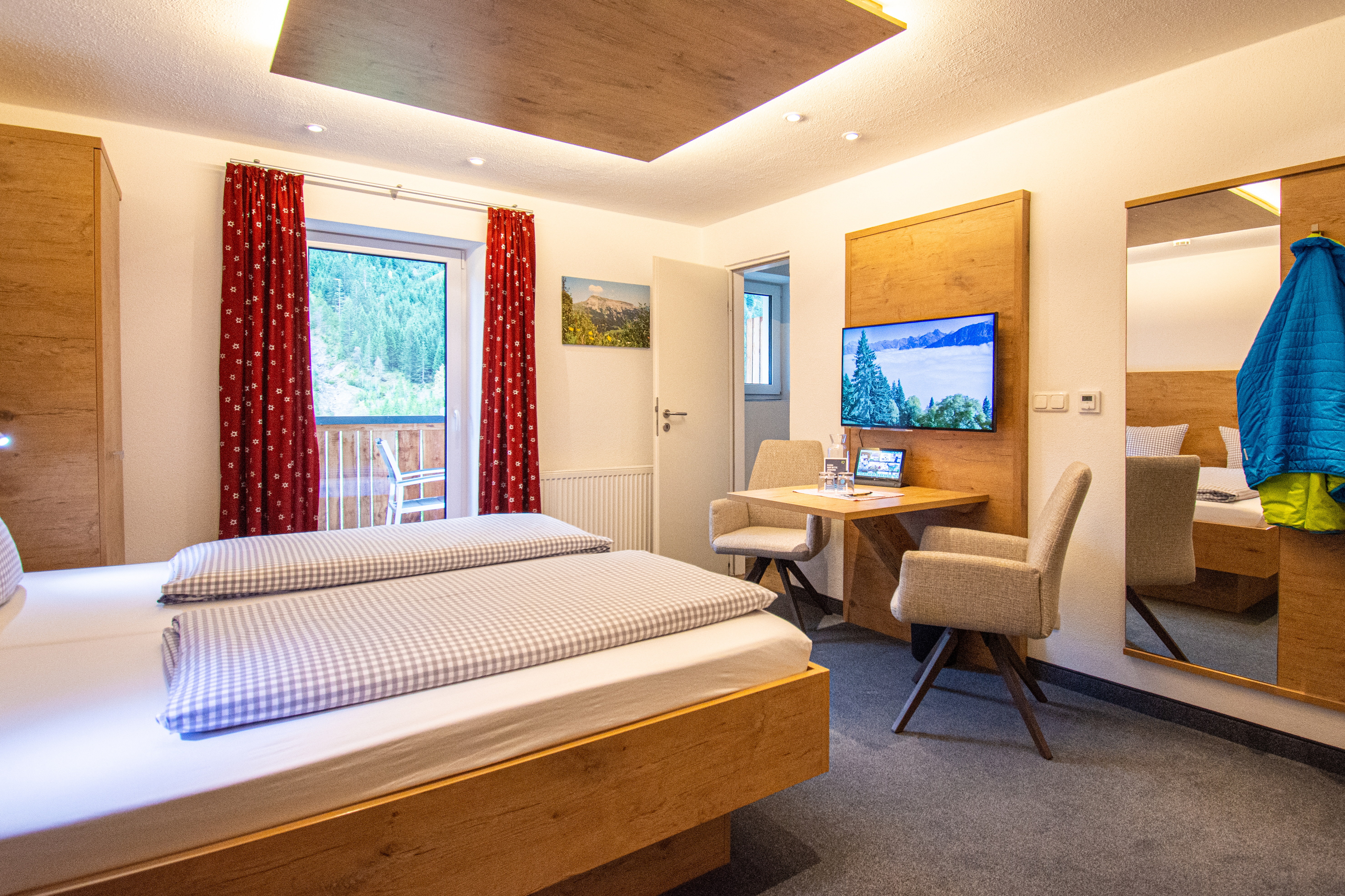 Unterkunft im Allgäu: Zimmeransicht | DAS KLEEMANNs - DAS KLEEMANNs - Urlaub erfrischend anders