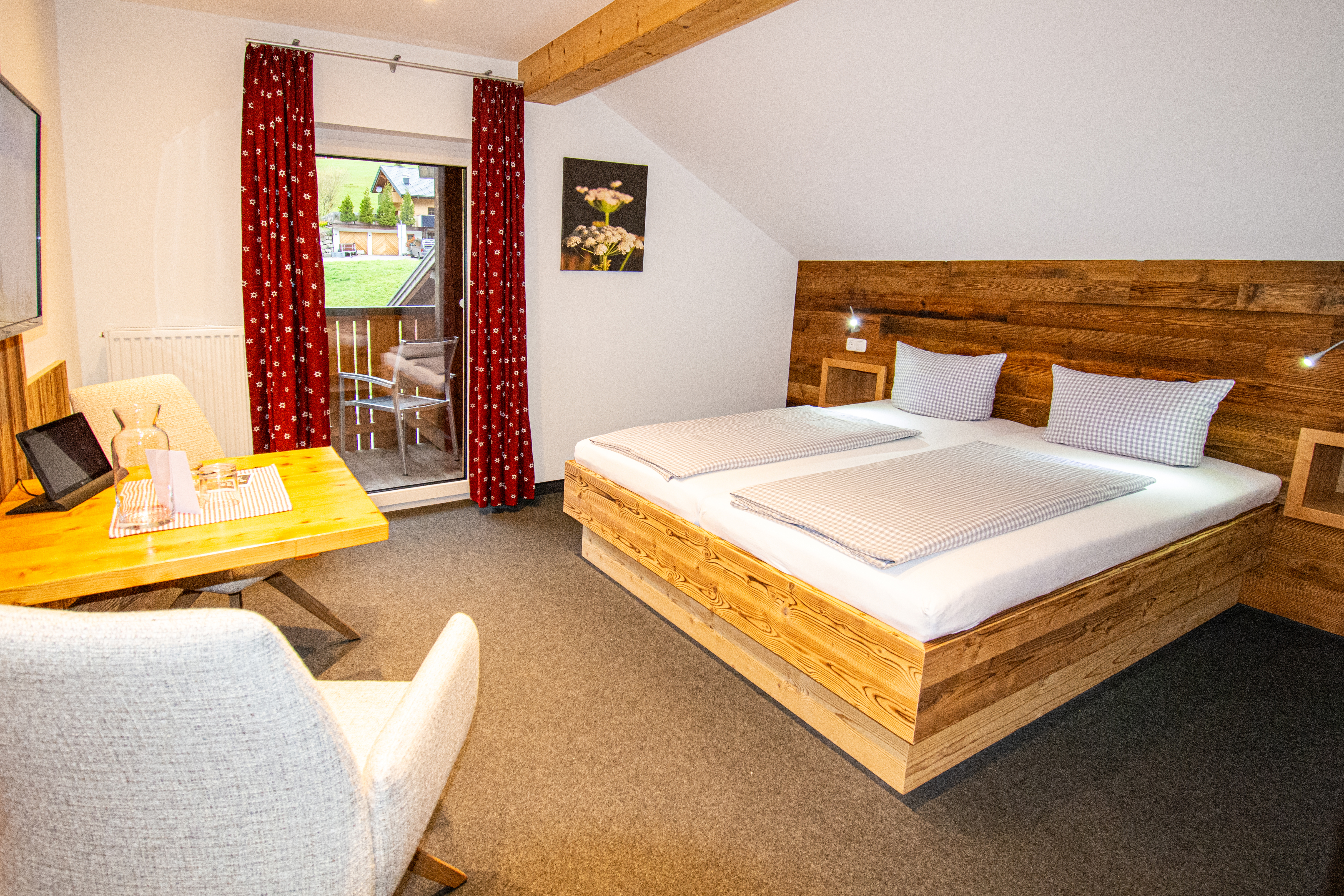 Unterkunft im Allgäu: Zimmeransicht | DAS KLEEMANNs - DAS KLEEMANNs - Urlaub erfrischend anders