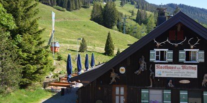 Hotels und Ferienwohnungen im Oberallgäu - Küchenstil: Vegan - Das Rasthaus im Sommer - Rasthaus am Mittag