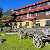 Hotels und Ferienwohnungen im Oberallgäu: Hotel Wiesengrund - Herzlichkeit in Bad Hindelang im Allgäu - Hotel Wiesengrund - Herzlichkeit in Bad Hindelang im Allgäu