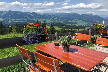 Gastgeber im Oberallgäu: Ausflugstipp: Wanderung zum Altstädter Hof  - Alpin Hotel bichl 761 
