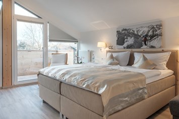 Unterkunft im Allgäu: 765-15 Dachzimmer Superior  - Alpin Hotel bichl 761