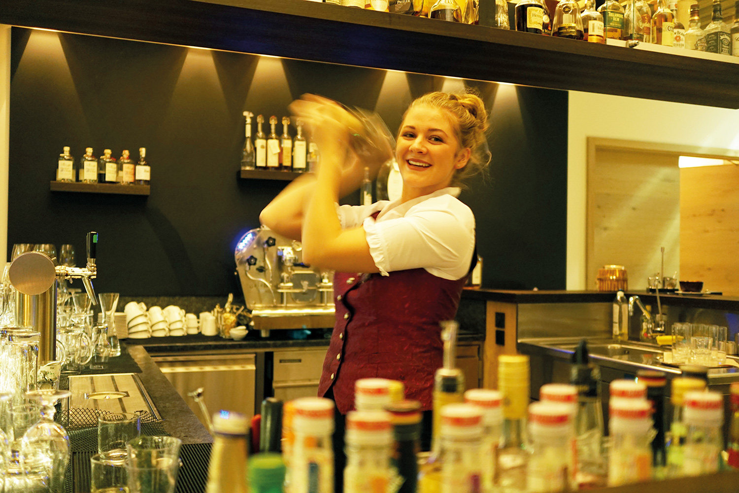 Hotels und Ferienwohnungen im Oberallgäu - Deutschland - Hotel Exquisit in Oberstdorf - Ein starkes Team braucht Sie! - Hotel Exquisit in Oberstdorf - Ein starkes Team braucht Sie!