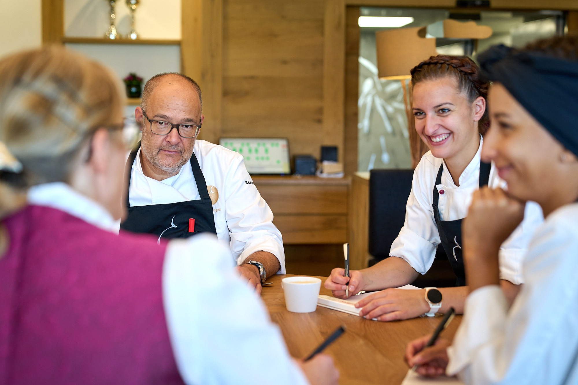 Stellenanzeigen von Leistungsträgern aus dem Oberallgäu: Hotel Exquisit in Oberstdorf - Ein starkes Team braucht Sie! - Hotel Exquisit in Oberstdorf - Ein starkes Team braucht Sie!