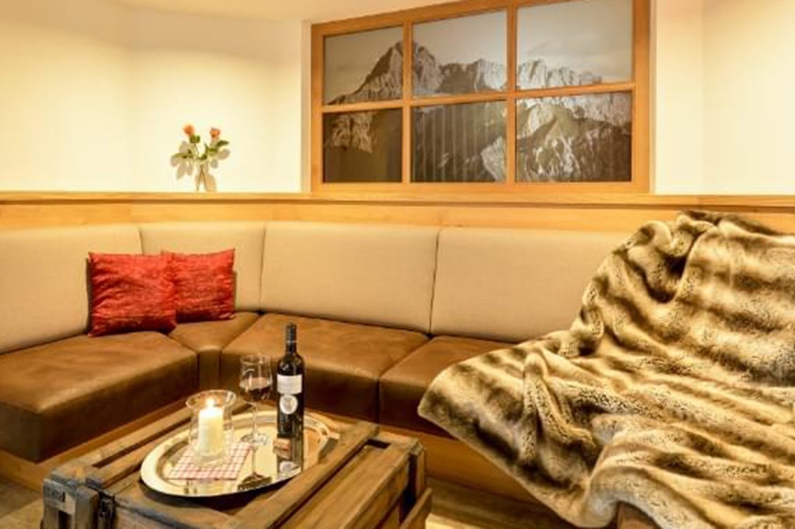 Unterkunft im Allgäu: Unsere kuschelige Lounge - Ihr Alpenblick - Hotel & Restaurant in Fischen im Allgäu