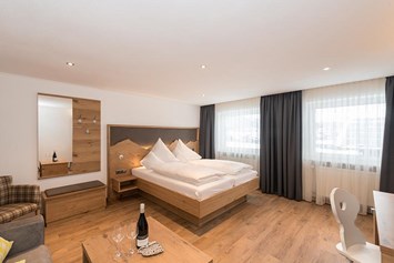 Unterkunft im Allgäu: Doppelzimmer "Bergsteiger" im Gästehaus - Ihr Alpenblick - Hotel & Restaurant in Fischen im Allgäu