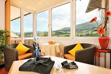 Unterkunft im Allgäu: Unsere Alpenblick-Suite - Ihr Alpenblick - Hotel & Restaurant in Fischen im Allgäu