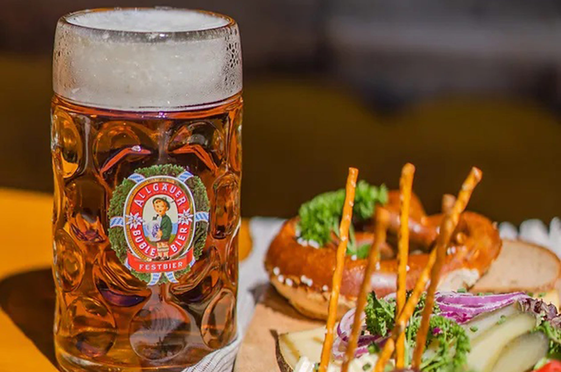 Hotels und Ferienwohnungen im Oberallgäu - Kinder & Familie: Wickelraum - Bad Hindelang Oberjoch - Moorhütte in Oberjoch - Dein Restaurant in den Bergen - Moorhütte in Oberjoch - vorübergehend geschossen!