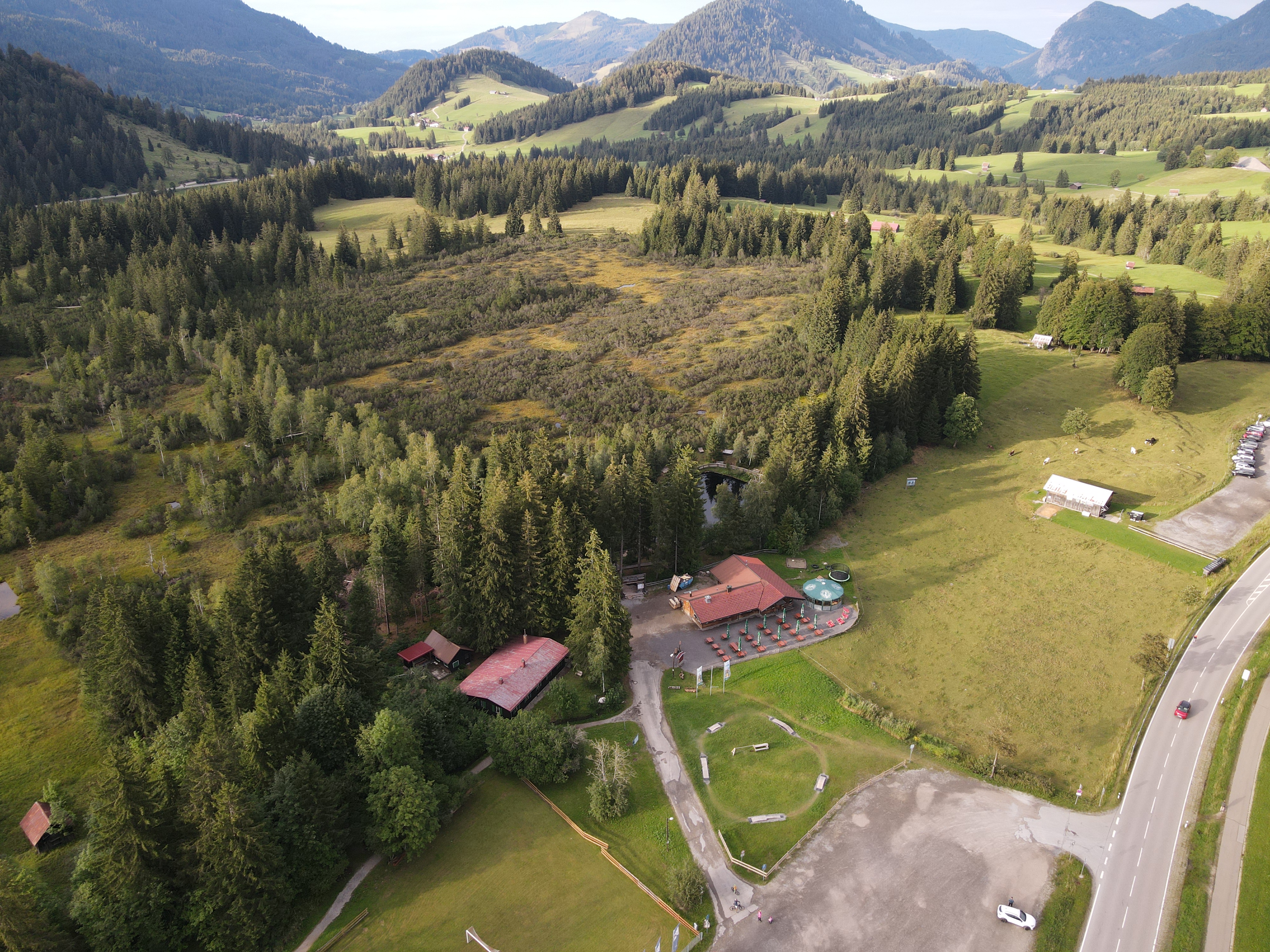 Hotels und Ferienwohnungen im Oberallgäu - Moorhütte in Oberjoch - Dein Restaurant in den Bergen - Moorhütte in Oberjoch wiedereröffnet