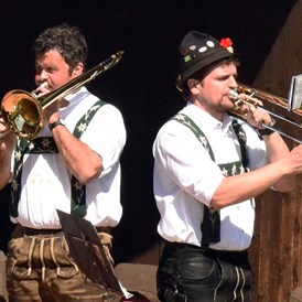 Veranstaltungen im Oberallgäu: Maibaumfest in Bolsterlang Im Allgäu - Kein(!) Maibaumfest in Bolsterlang 2024