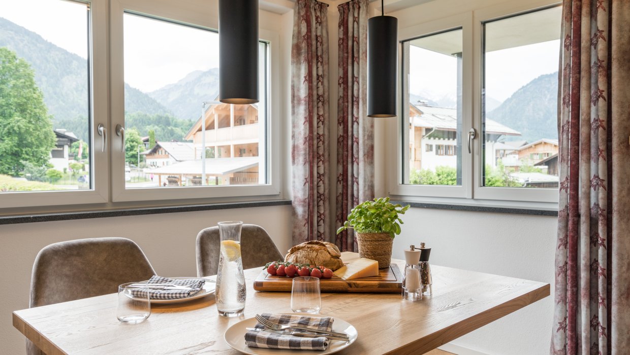 Unterkunft im Allgäu: Dorf Suites - Ferienwohnungen in Oberstdorf im Allgäu - Dorf Suites - natürlich mit Stil
