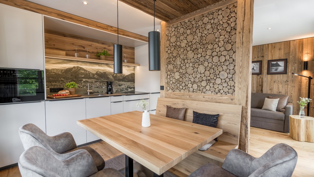 Unterkunft im Allgäu: Dorf Suites - Ferienwohnungen in Oberstdorf im Allgäu - Dorf Suites - natürlich mit Stil