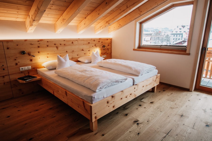 Unterkunft im Allgäu: Ferienwohnungen im Allgäu - Familie Scholl in Bad Hindelang  - Ferienwohnungen Scholl - private Sauna oder Infrarotkabine