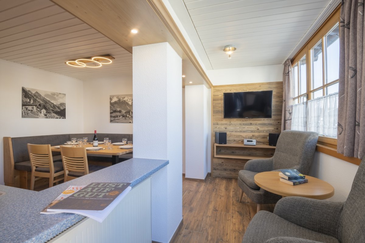 Unterkunft im Allgäu: Ferienwohnungen Sonnenheim - in Oberstdorf im Allgäu - Sonnenheim - Ferienwohnungen in Oberstdorf im Allgäu