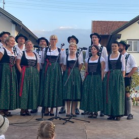 Veranstaltungen im Oberallgäu: Traditioneller Brauchtumsabend in Wertach im Allgäu - Traditioneller Brauchtumsabend in Wertach im Allgäu