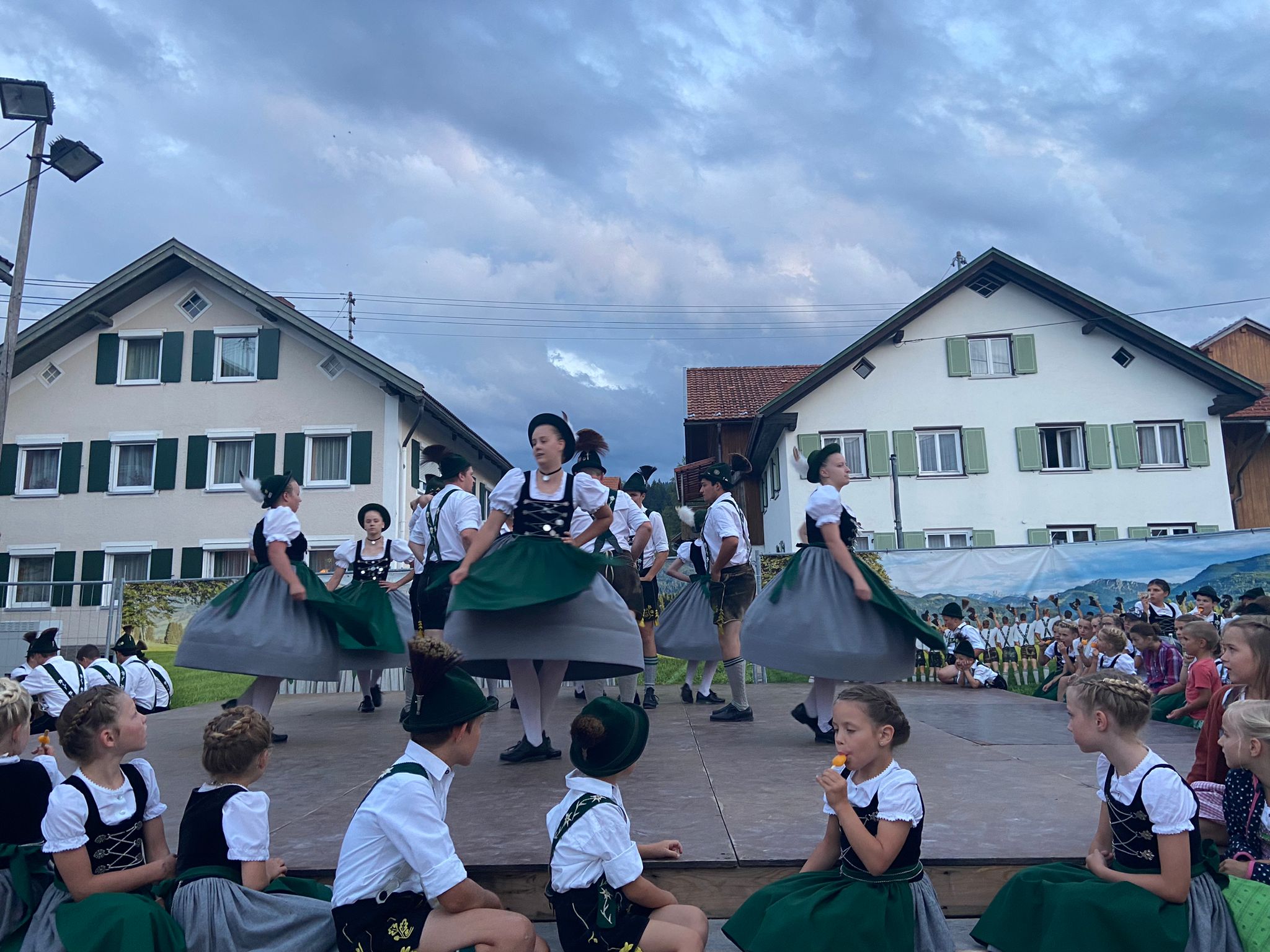 Veranstaltungen im Oberallgäu: Traditioneller Brauchtumsabend in Wertach im Allgäu - Traditioneller Brauchtumsabend in Wertach im Allgäu