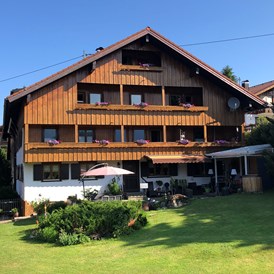 Unterkunft im Allgäu: Ferienwohnungen Haus Oberdorf 1 in Obermaiselstein im Allgäu - Ferienwohnungen Haus Oberdorf 1 in Obermaiselstein im Allgäu