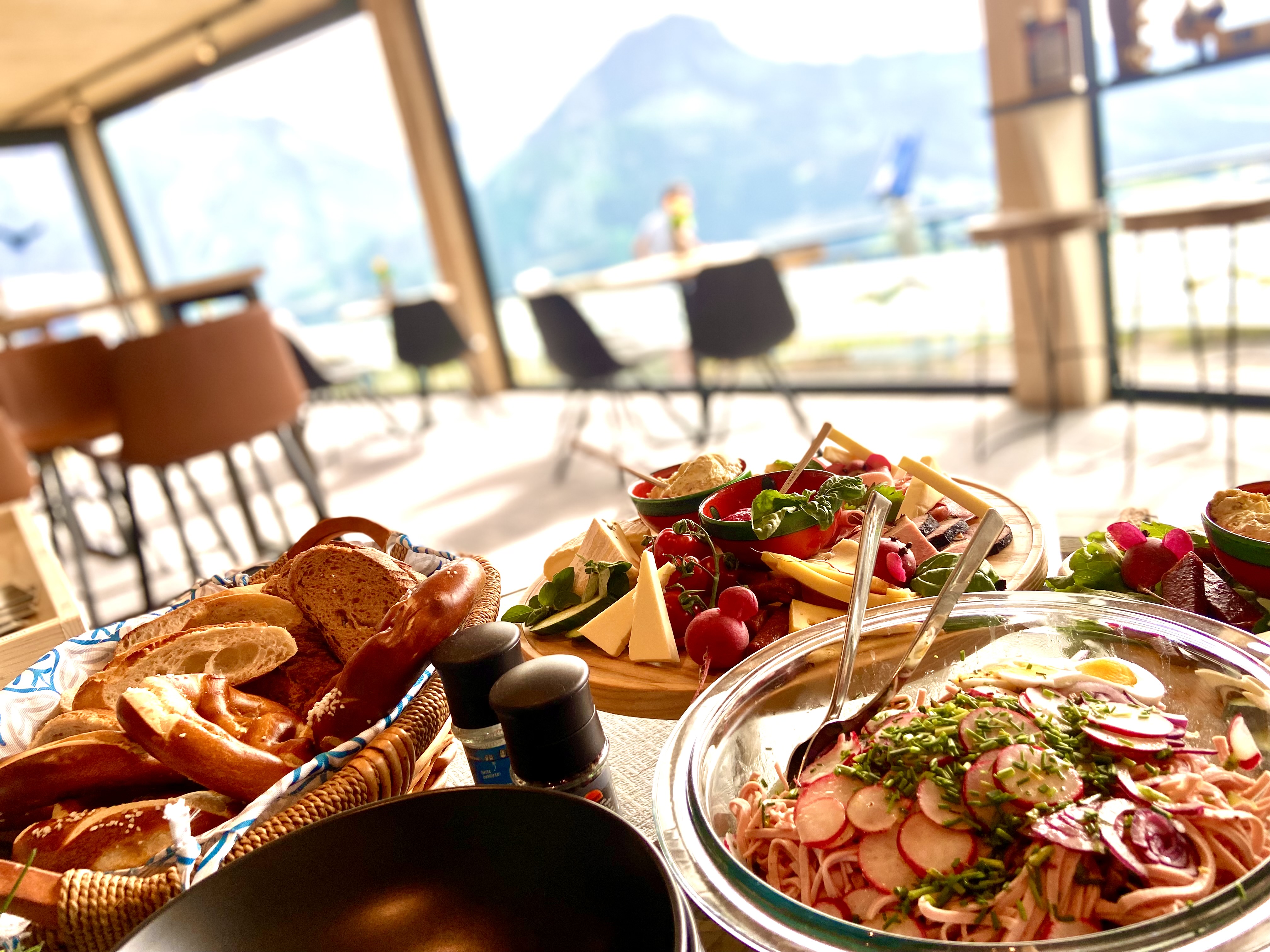 Kanzel Kiosk und Aussichtspunkt am Jochpass Oberjoch | Restaurants im ...