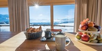 Hotels und Ferienwohnungen im Oberallgäu - Ausstattung: Wäschetrockner - Frühstück mit aussicht - DIE ZWEI Sonnen Chalets in Ofterschwang im Allgäu