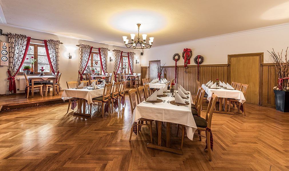 Hotels und Ferienwohnungen im Oberallgäu - KULTURSALON Rettenberg präsentiert: FALK - KULTURSALON Rettenberg präsentiert: FALK
