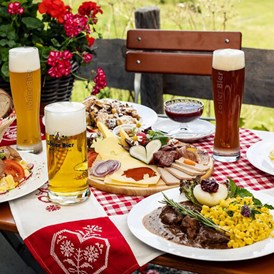 Restaurants im Oberallgäu: Berggasthof Seealpe auf 1.280 Metern am Nebelhorn - Berggasthof Seealpe auf 1.280 Metern über Oberstdorf