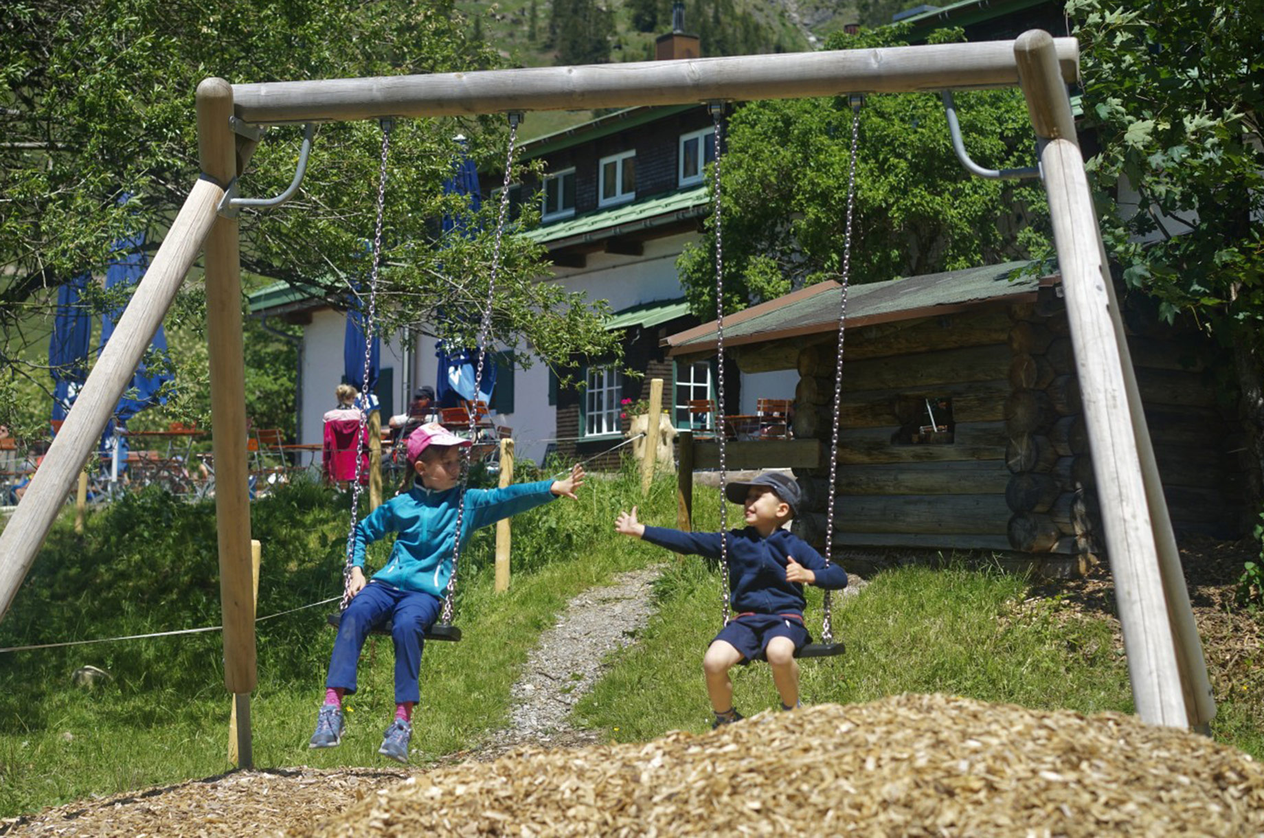 Restaurants im Oberallgäu: Berggasthof Seealpe auf 1.280 Metern am Nebelhorn - Berggasthof Seealpe auf 1.280 Metern über Oberstdorf