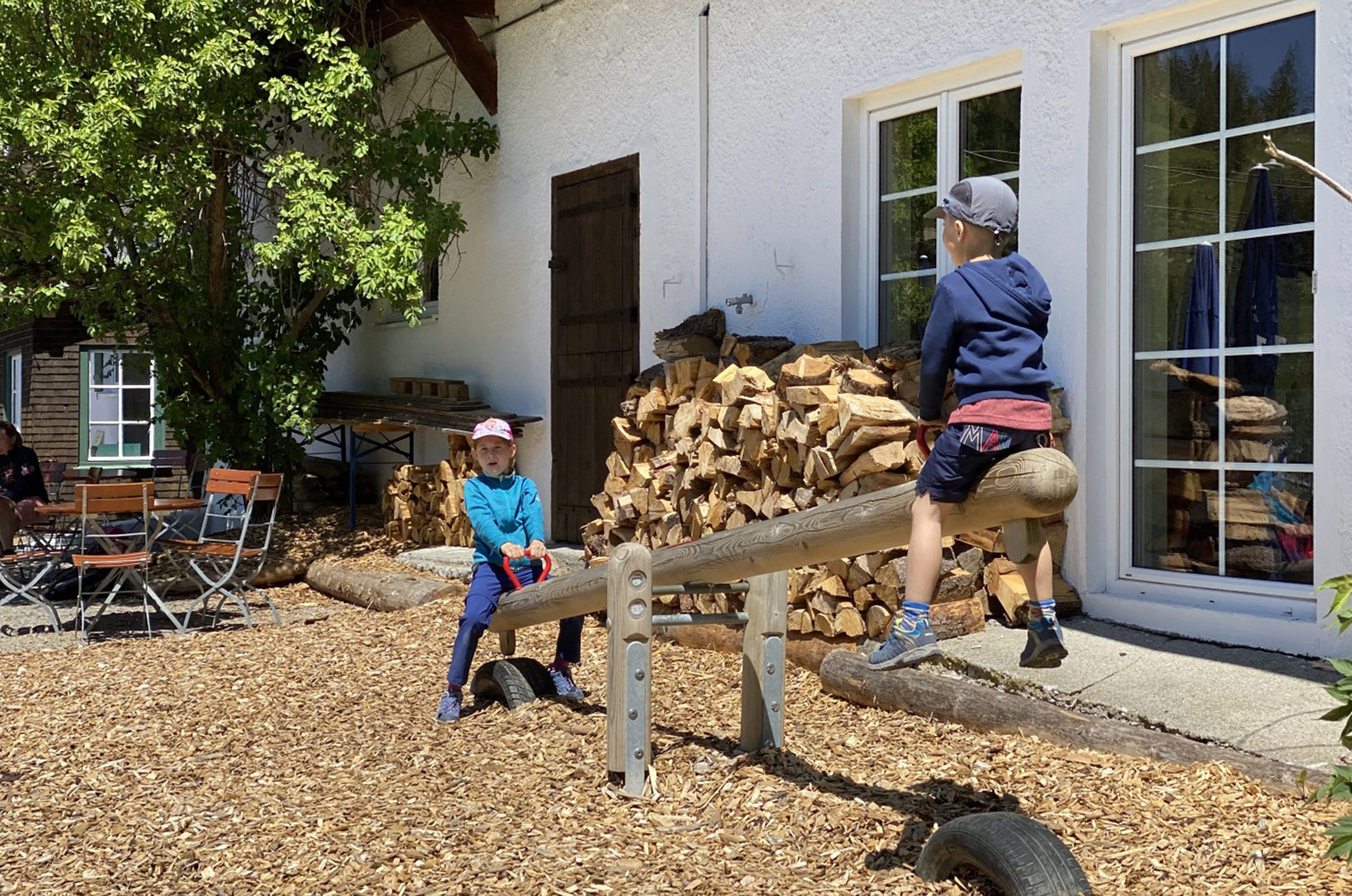 Restaurants im Oberallgäu: Berggasthof Seealpe auf 1.280 Metern am Nebelhorn - Berggasthof Seealpe auf 1.280 Metern über Oberstdorf