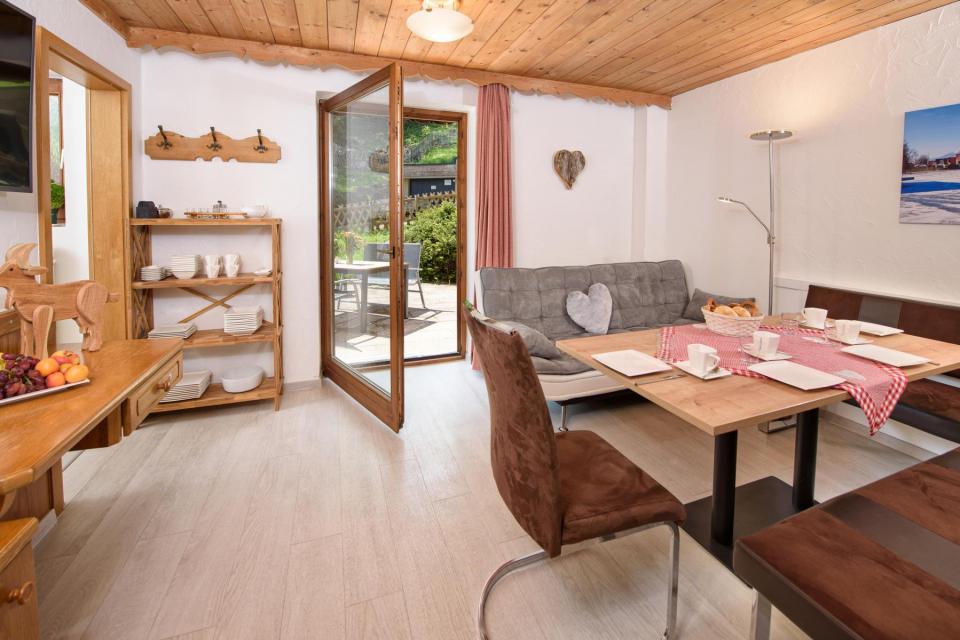 Unterkunft im Allgäu: Ferienwohnungen im Allgäu - am Schloßberg in Oberstaufen - Ferienwohnungen am Schloßberg - Oberstaufen im Allgäu