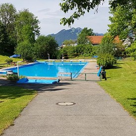 Erlebnisse im Oberallgäu: Freibad Rettenberg
