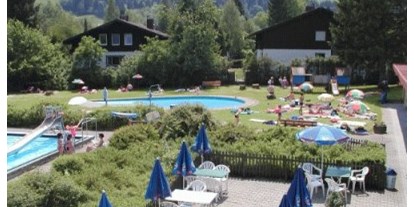 hotels-und-ferienwohnungen-im-oberallgaeu - Kategorien: Freibad / See - Freibad Thalkirchdorf