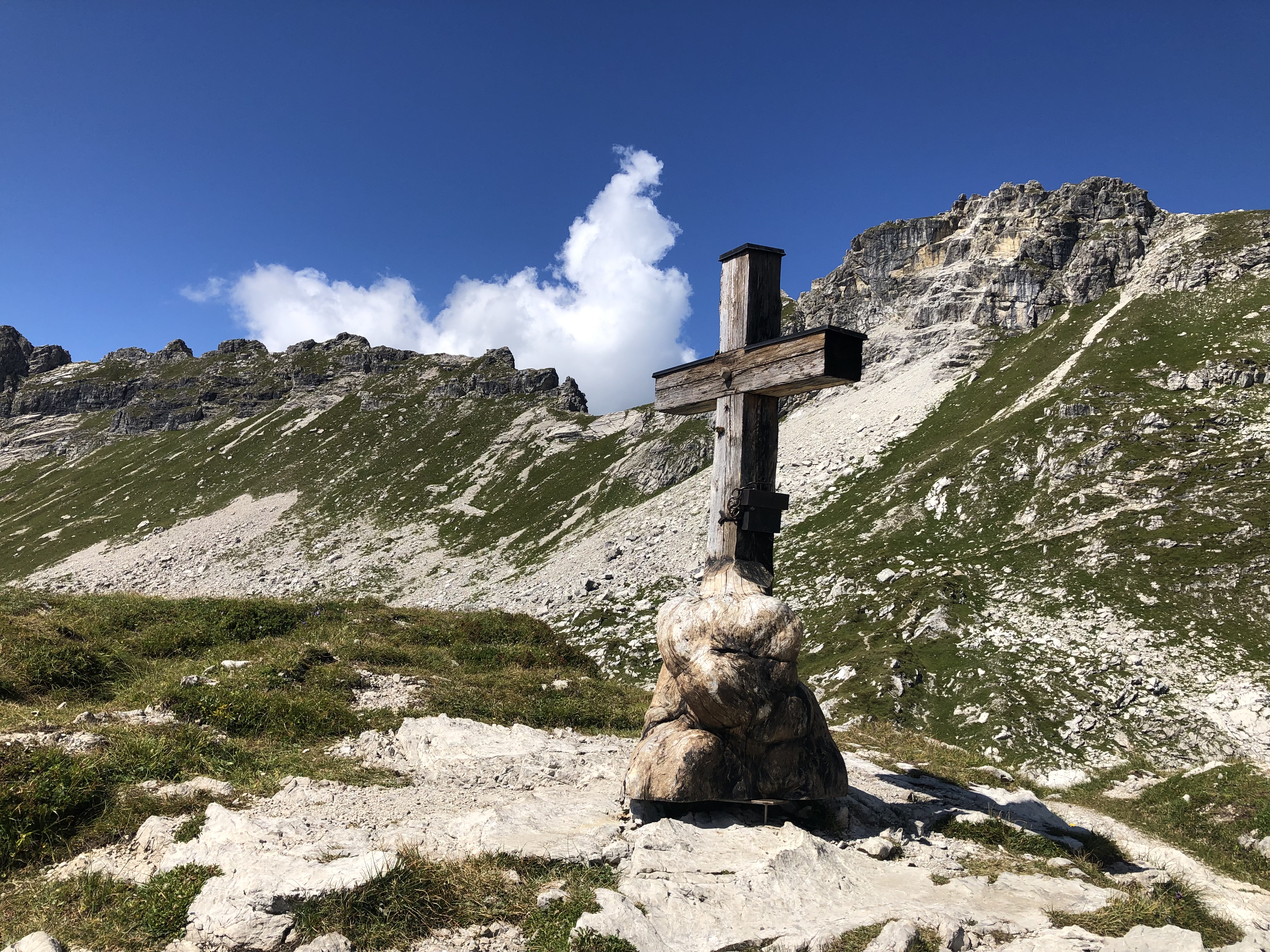 Restaurants im Oberallgäu: Schwarzenberghütte im Naturschutzgebiet Hintersteiner Tal - Schwarzenberghütte - Einkehrziel im Hintersteiner Tal