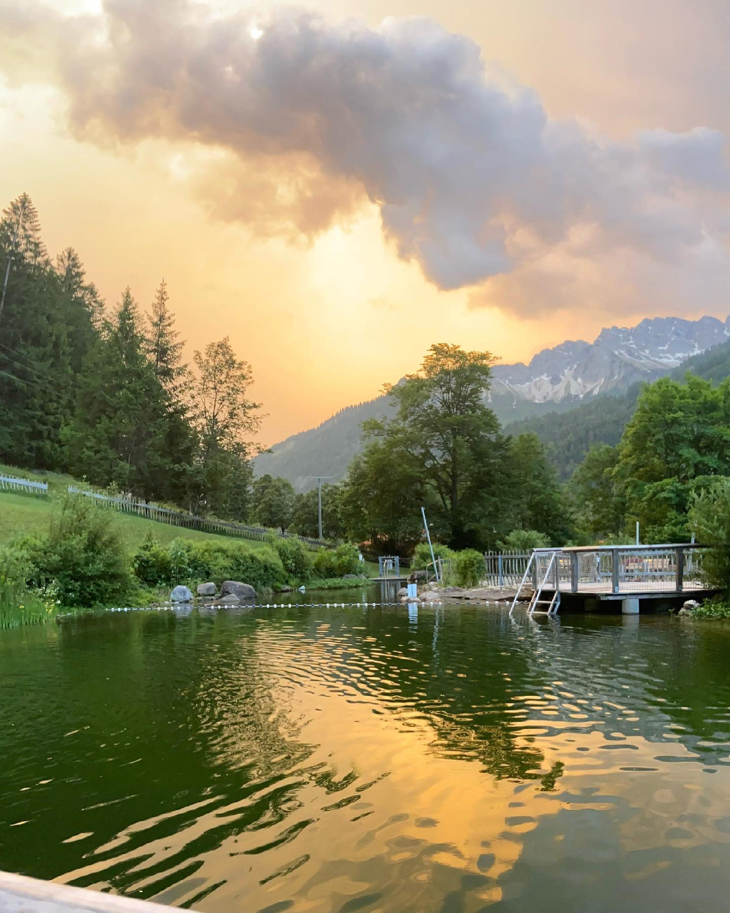 Erlebnisse im Oberallgäu: Naturbad Prinze Gumpe in Hinterstein im Allgä - Naturbad Prinze Gumpe in Bad Hindelang - Hinterstein im Allgäu 