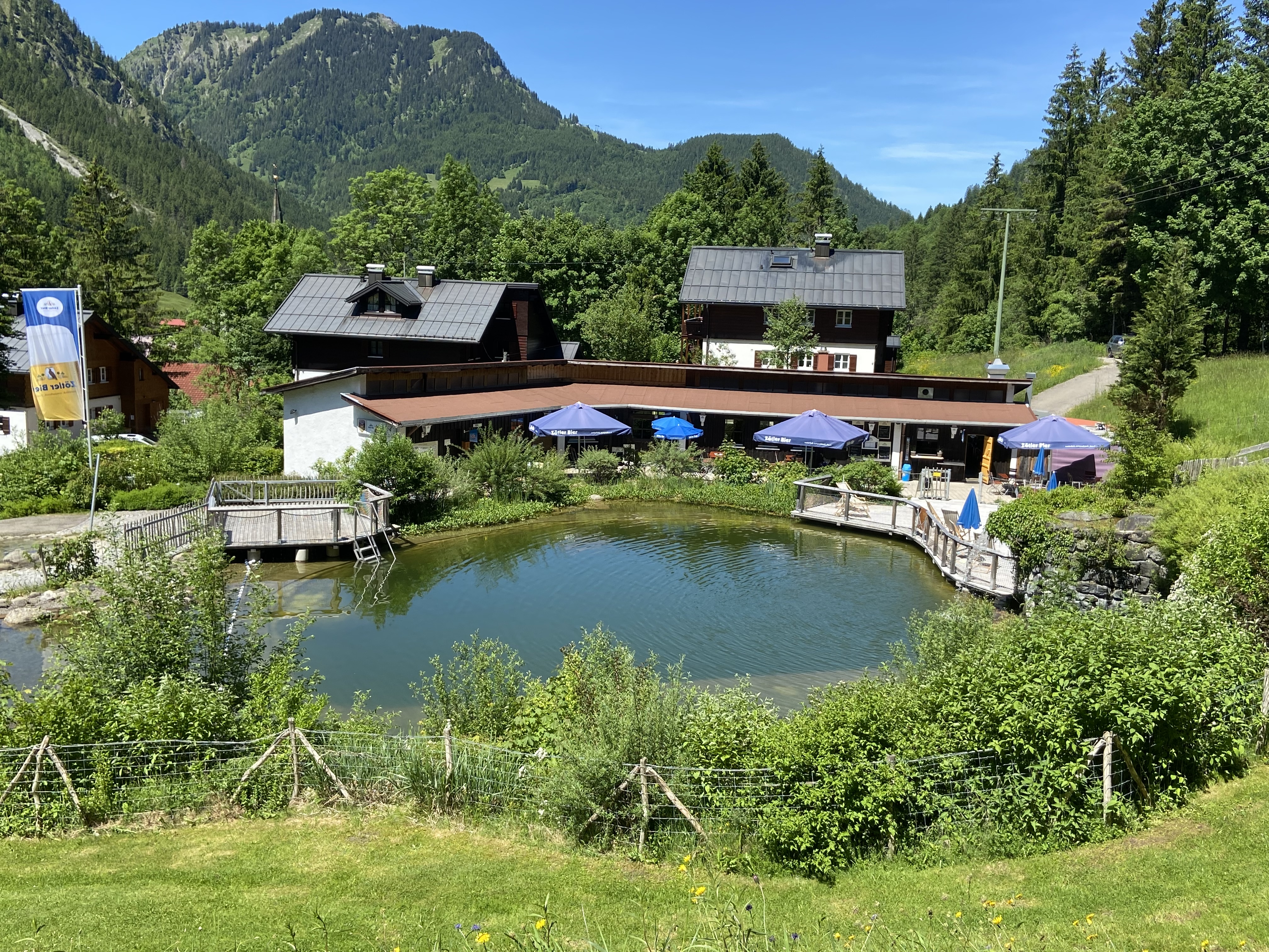 Erlebnisse im Oberallgäu: Prinze Gumpe - Naturbad in Hinterstein im Allgäu - Naturbad Prinze Gumpe in Hinterstein im Allgäu 