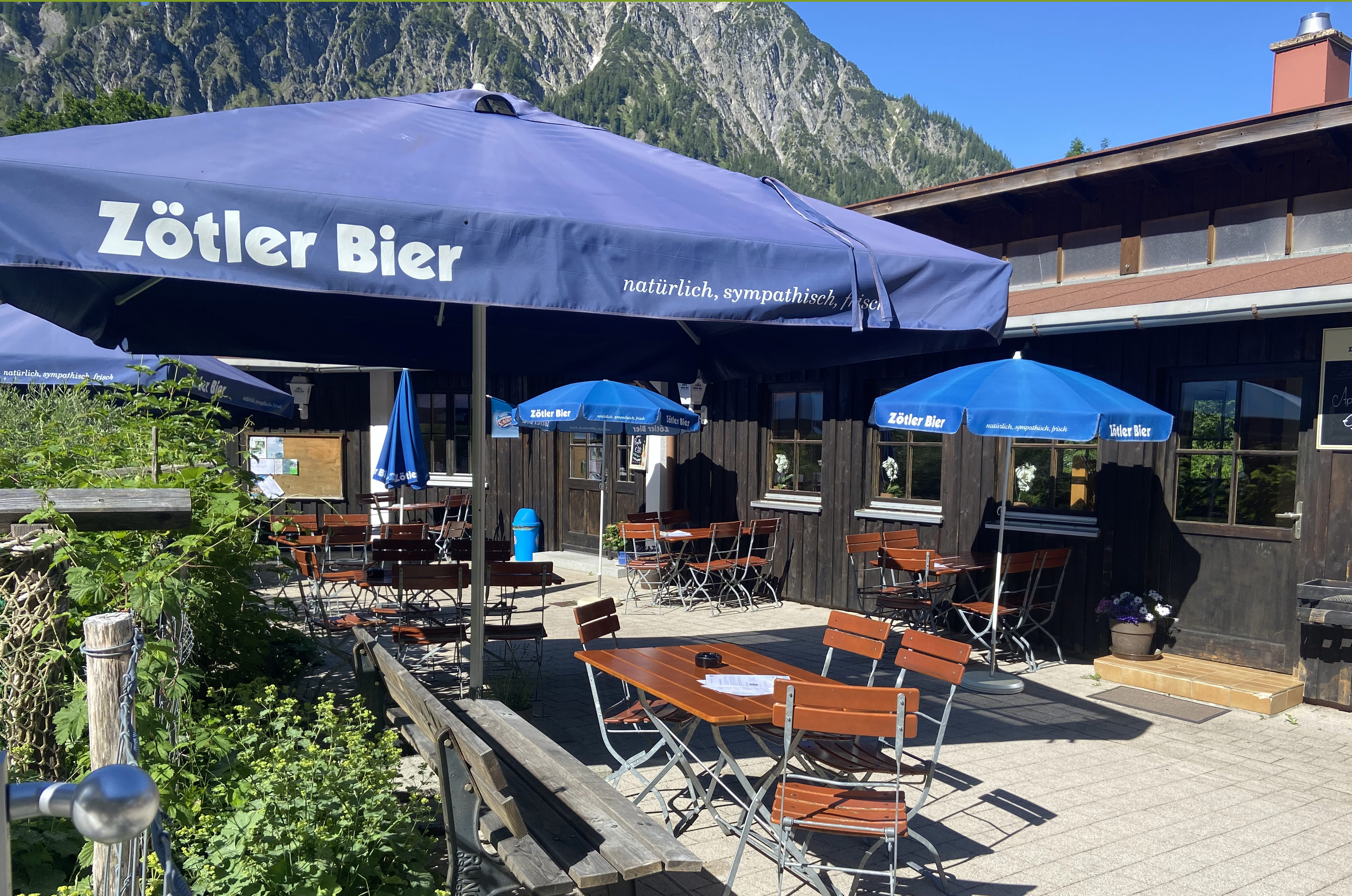 Erlebnisse im Oberallgäu: Prinze Gumpe - Badegarten in Hinterstein im Allgäu - Naturbad Prinze Gumpe in Hinterstein im Allgäu 