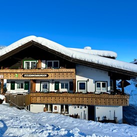 Unterkunft im Allgäu: Landhaus Michl - Ferienwohnungen in Riezlern im Kleinwalsertal