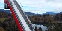 Hotels und Ferienwohnungen im Oberallgäu - Schanzenlauf in Oberstdorf auf der Skiflugschanze - Schanzenlauf in Oberstdorf 2024 auf die Skiflugschanze