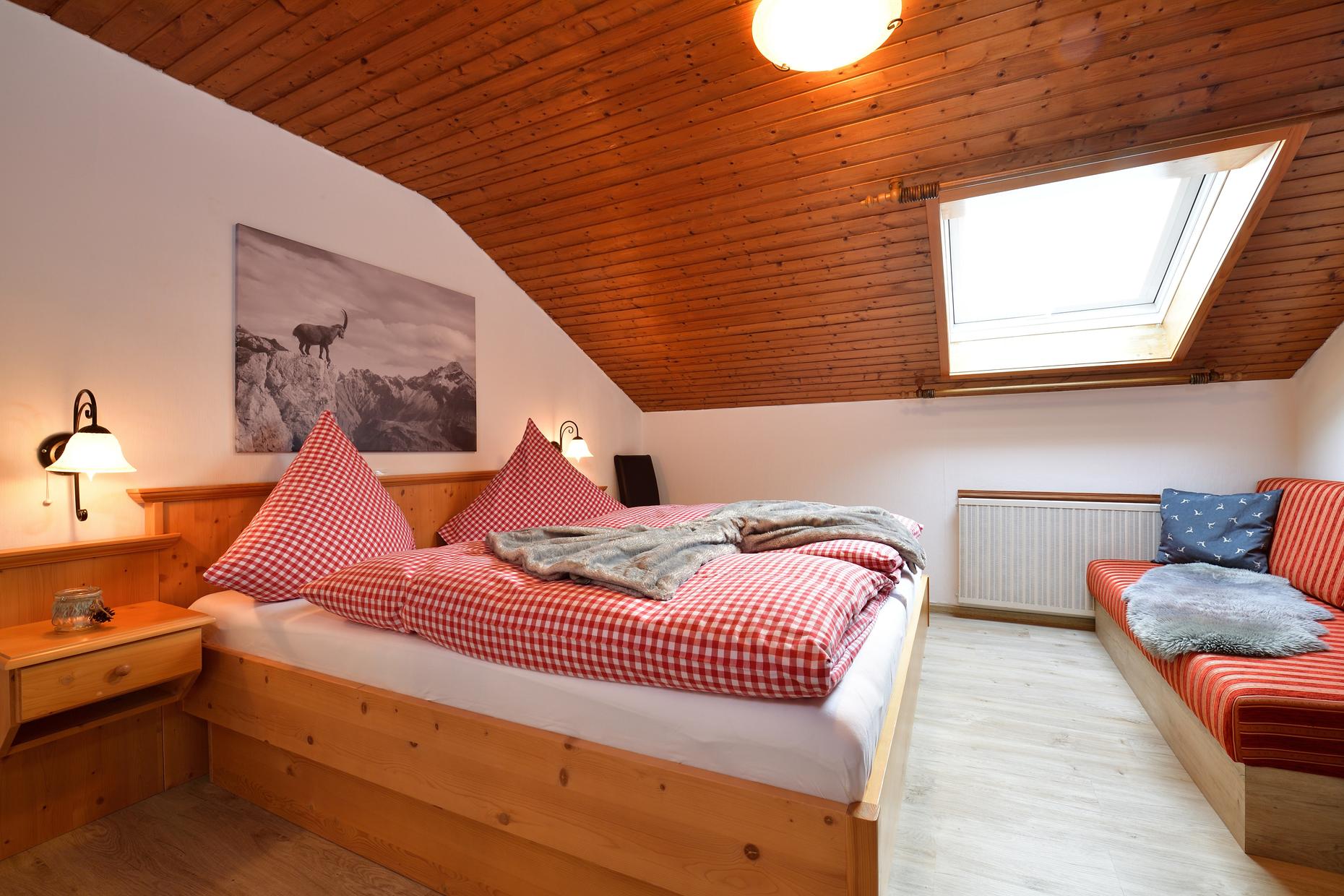 Unterkunft im Allgäu: Panoramablick - Ferienwohnungen in Fischen im Allgäu - Panoramablick - Ferienwohnungen in Fischen im Allgäu