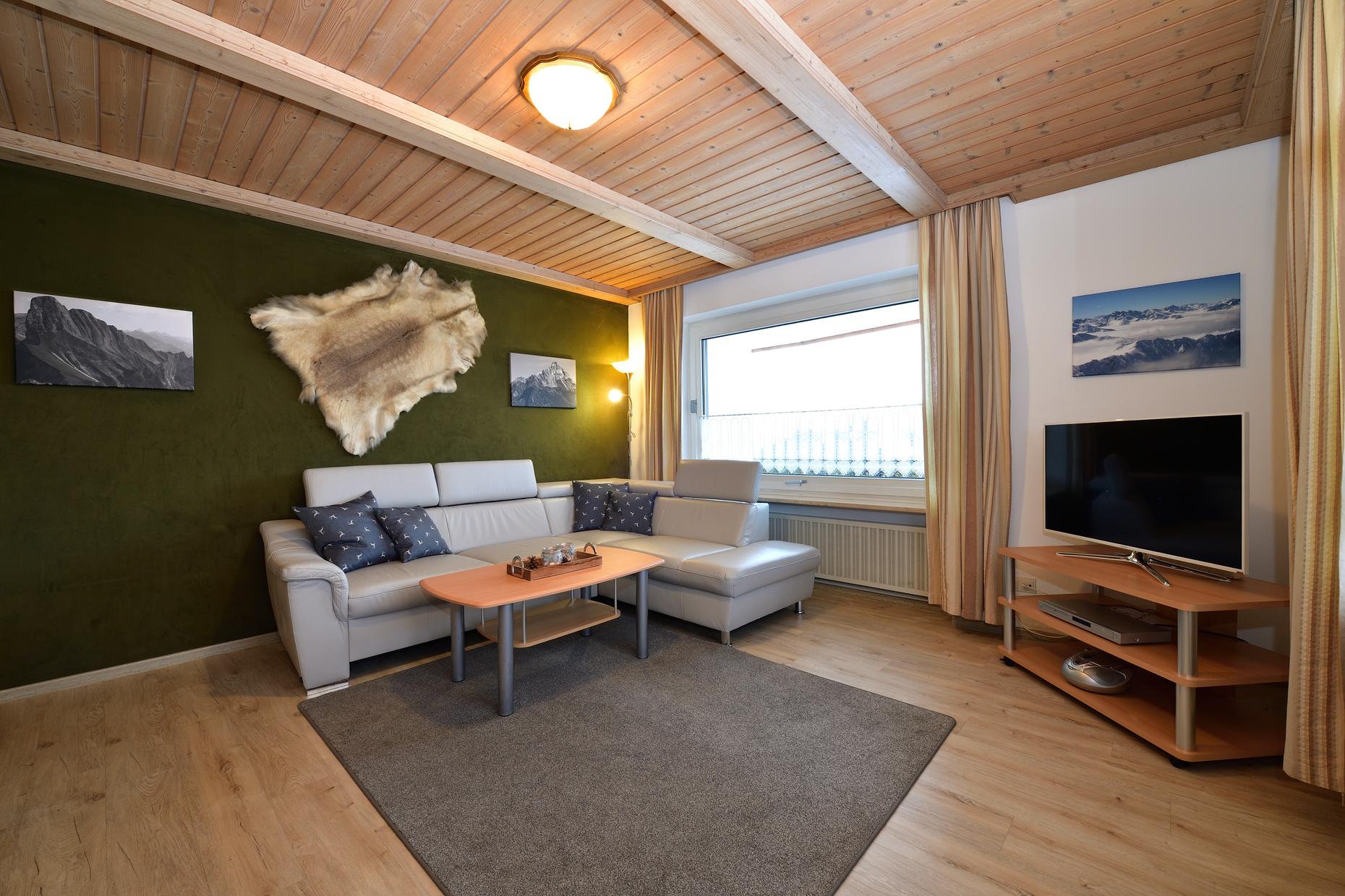 Unterkunft im Allgäu: Panoramablick - Ferienwohnungen in Fischen im Allgäu - Panoramablick - Ferienwohnungen in Fischen im Allgäu