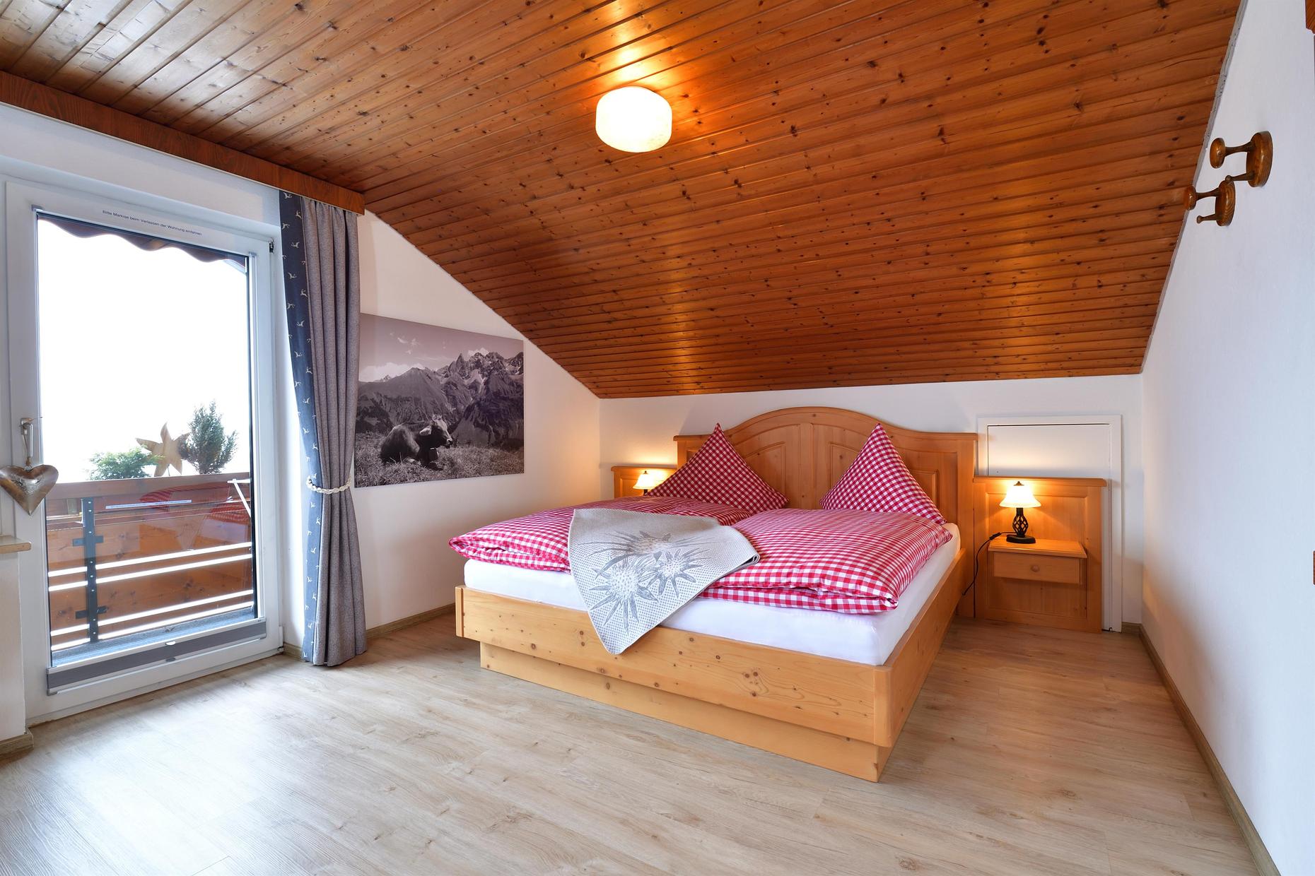 Unterkunft im Allgäu: Panoramablick - Ferienwohnungen in Fischen im Allgäu - Panoramablick - Ferienwohnungen in Fischen im Allgäu