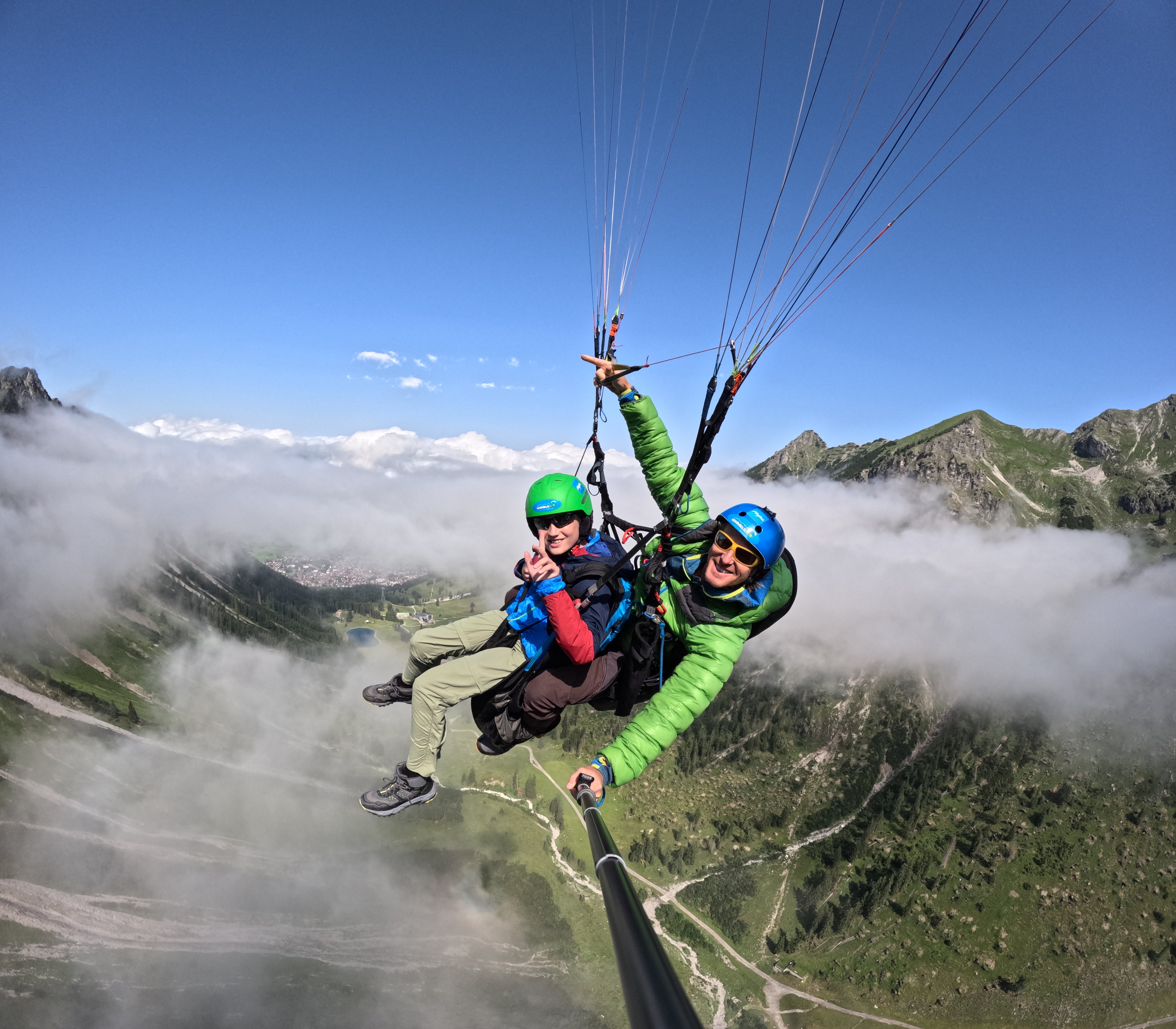 Erlebnisse im Oberallgäu: Tandemfliegen im Allgäu mit Himmelsritt - Gleitschirm Tandemfliegen in Oberstdorf mit Himmelsritt