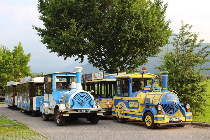 Hotels und Ferienwohnungen im Oberallgäu - Saison: ganzjährig - Oberallgäuer Marktbähnle . rundum Oberstdorf im Allgäu  - Oberallgäuer Marktbähnle . rundum Oberstdorf im Allgäu 