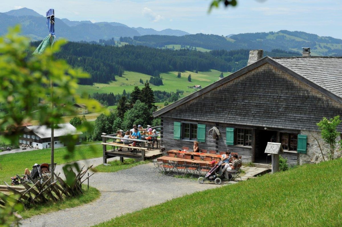 Erlebnisse im Oberallgäu: Höfle-Alpe  im Bergbauernmuseum in Diepolz - Allgäuer Bergbauernmuseum in Immenstadt - Diepolz