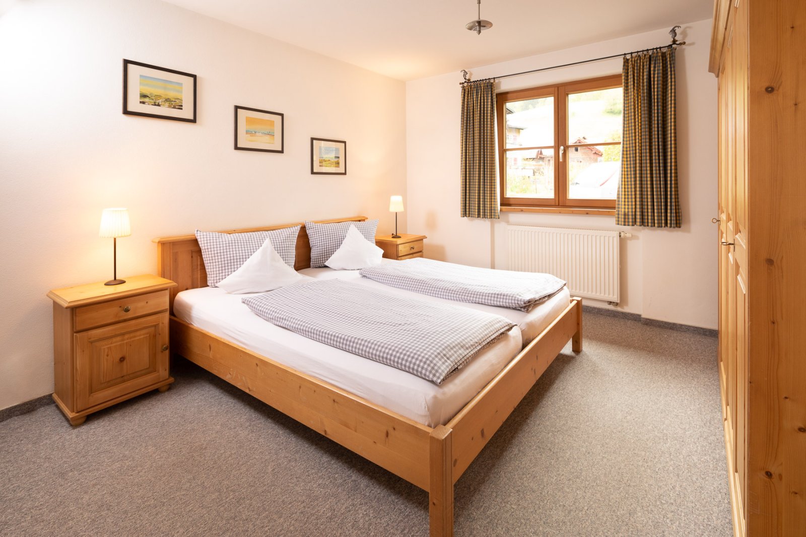 Unterkunft im Allgäu: Haus Bellevue - Ferienwohnungen in Rubi bei Oberstdorf im Allgäu - Haus Bellevue - Ferienwohnungen in Rubi