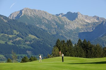Erlebnisse im Oberallgäu: Golfplatz Oberallgäu in den Hörnerdörfern im Allgäu - Golfplatz Oberallgäu in Bolsterlang im Allgäu
