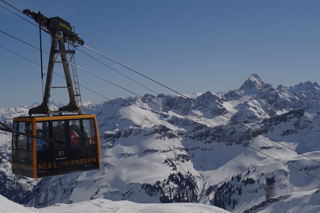 Erlebnisse im Oberallgäu: Eishotel auf dem Nebelhorn über Oberstdorf im Allgäu - Iglu Lodge - das Eishotel auf dem Nebelhorn