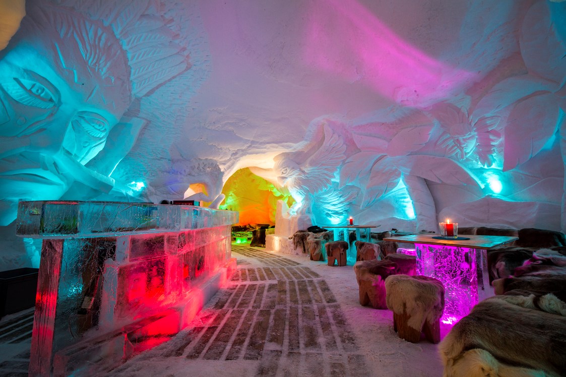 Erlebnisse im Oberallgäu: Iglu Lodge - Eishotel auf dem Nebelhorn über Oberstdorf - Iglu Lodge - das Eishotel auf dem Nebelhorn
