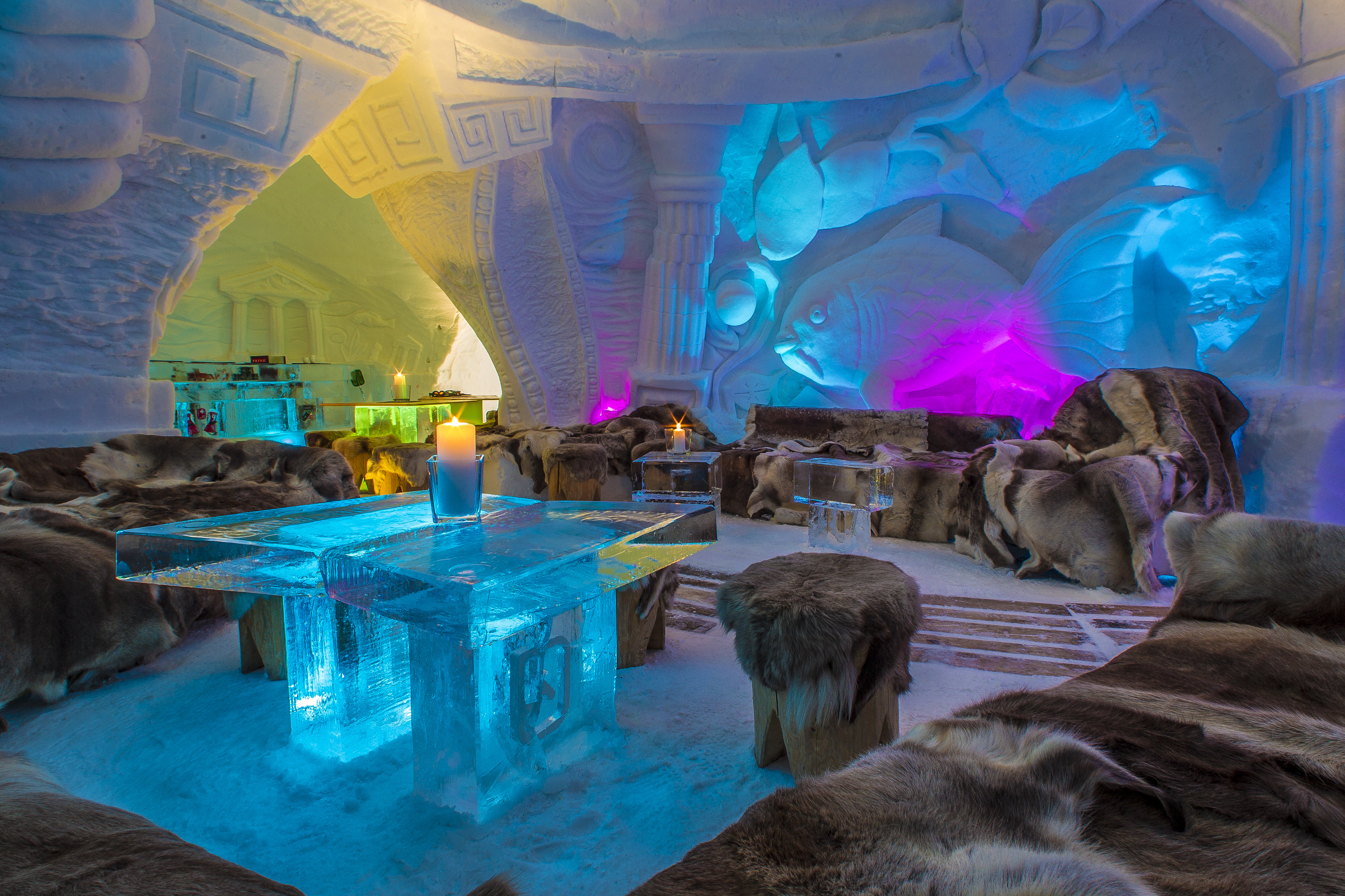 Erlebnisse im Oberallgäu: Iglu Lodge - Eishotel auf dem Nebelhorn über Oberstdorf - Iglu Lodge - Hotel aus Schnee und Eis auf dem Nebelhorn